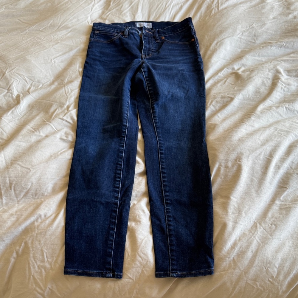 Madewell 9” high rise skinny jeans in size 27